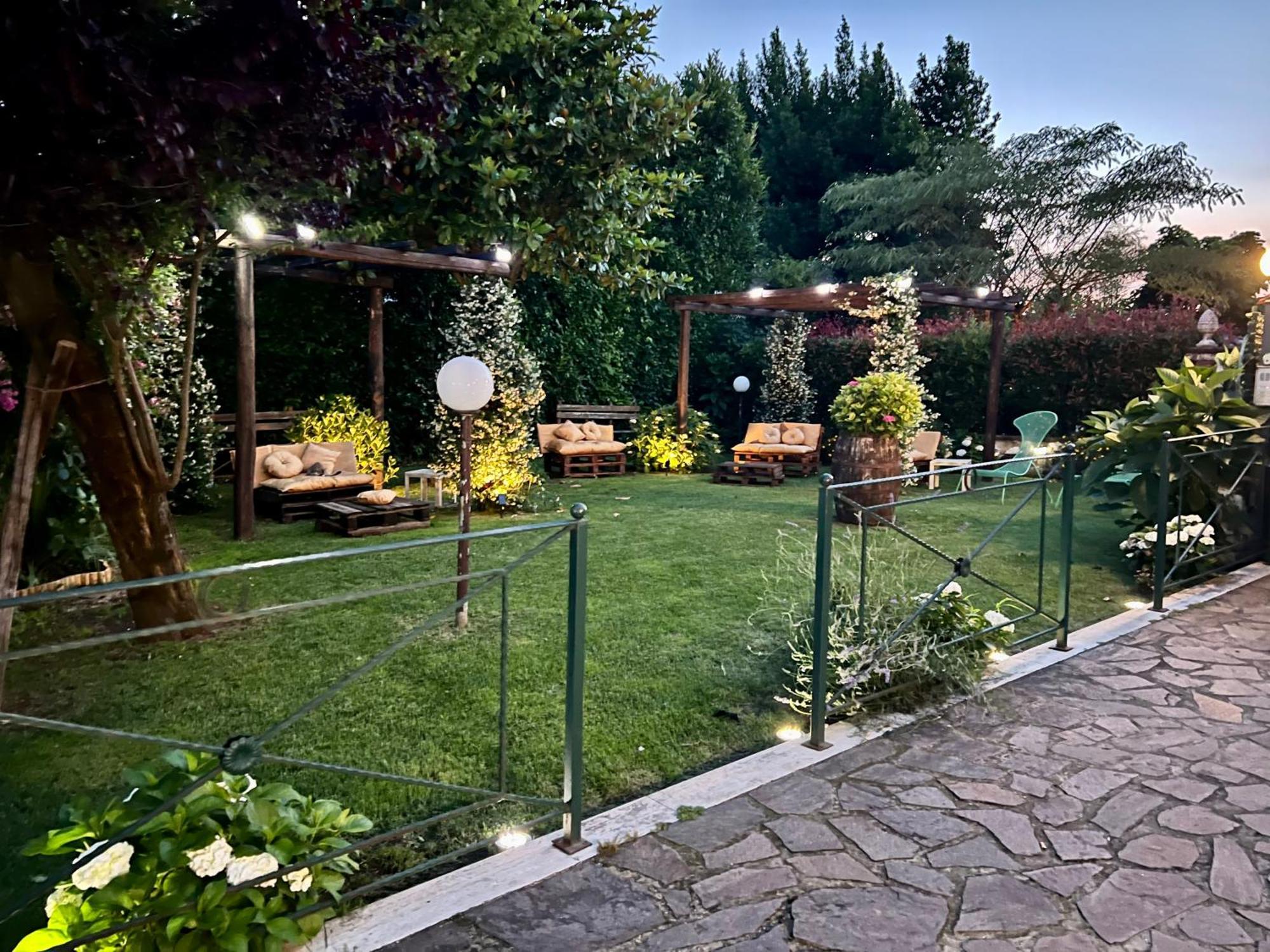 Residenza Cerci Hotel Valmontone Exterior foto